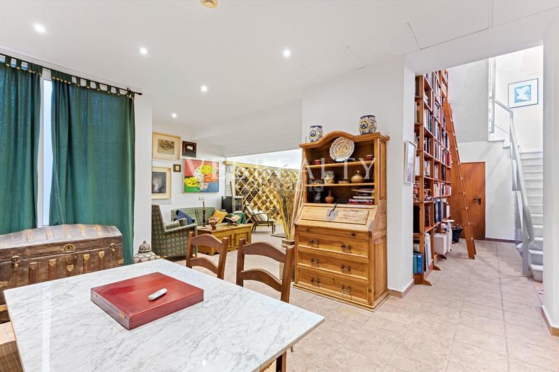 Foto 801fc26c-35a1-403e-b258-d9daed091056. Chalet exclusiva villa en primera línea de mar en cabo huertas en Alicante