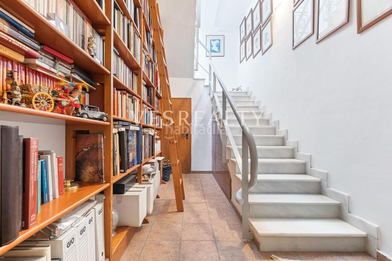 Foto 8a782f24-7ea4-4e99-8369-41e85ad1bb82. Chalet exclusiva villa en primera línea de mar en cabo huertas en Alicante