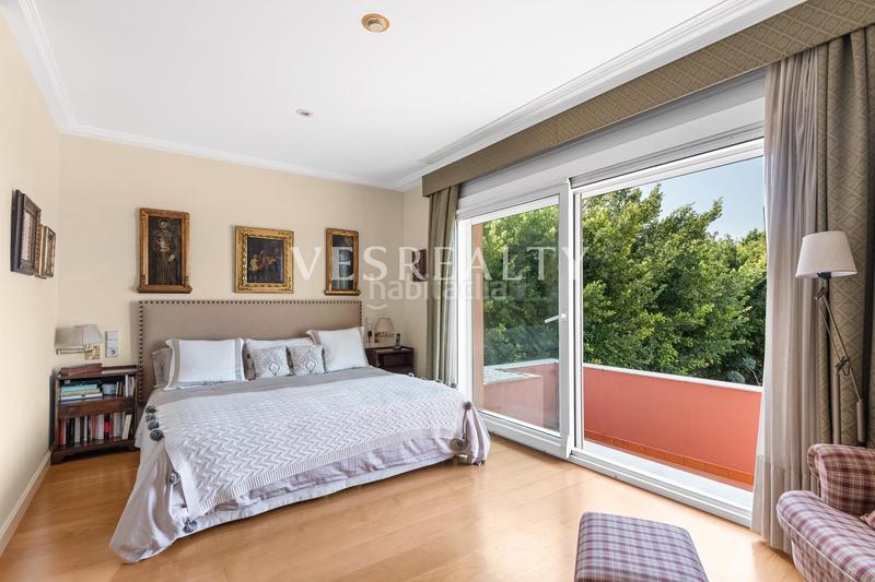 Foto c5958b76-d676-4b64-bc52-97ddc8a25de6. Chalet exclusiva villa en primera línea de mar en cabo huertas en Alicante