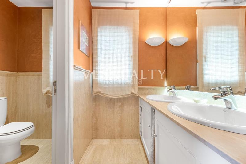 Foto e285c9f0-1bd8-482e-b1eb-06765573a611. Chalet exclusiva villa en primera línea de mar en cabo huertas en Alicante