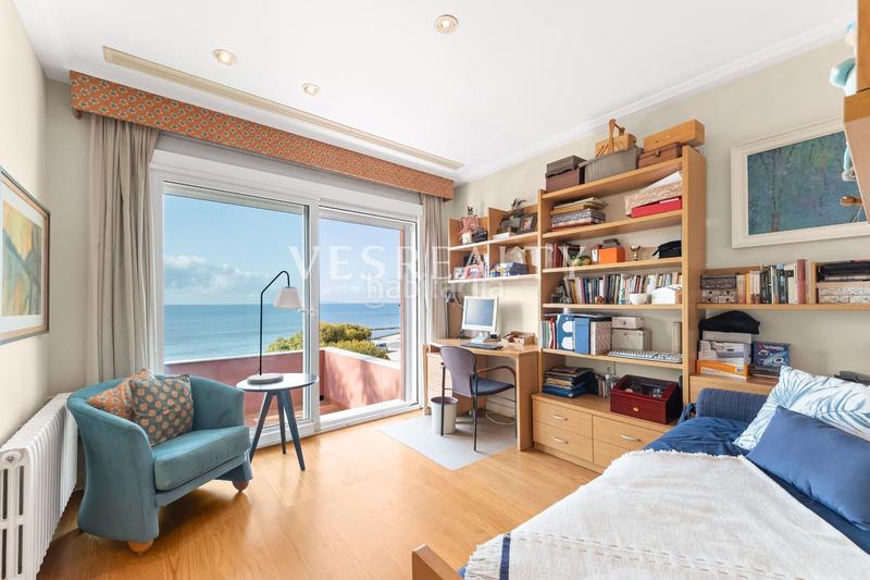 Foto ff250cd1-0b81-45c8-b2a9-f249daf68649. Chalet exclusiva villa en primera línea de mar en cabo huertas en Alicante