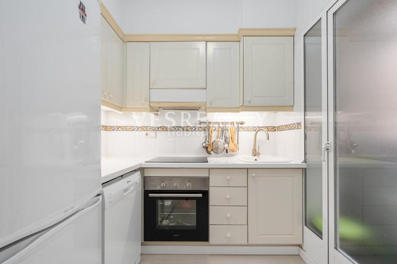 Foto 042e8e1b-bfa3-43f5-9608-a425ae79a525. Appartamento con parcheggio piscina in Playa Muchavista Campello (el)