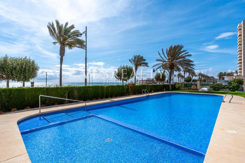 Foto 9b3fe4ea-9087-4250-b5cb-7e957b55d227. Appartamento con parcheggio piscina in Playa Muchavista Campello (el)