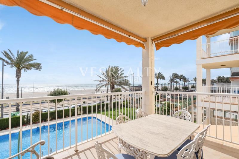 Foto af351f41-392a-4874-9076-5cca4960c06e. Appartamento con parcheggio piscina in Playa Muchavista Campello (el)