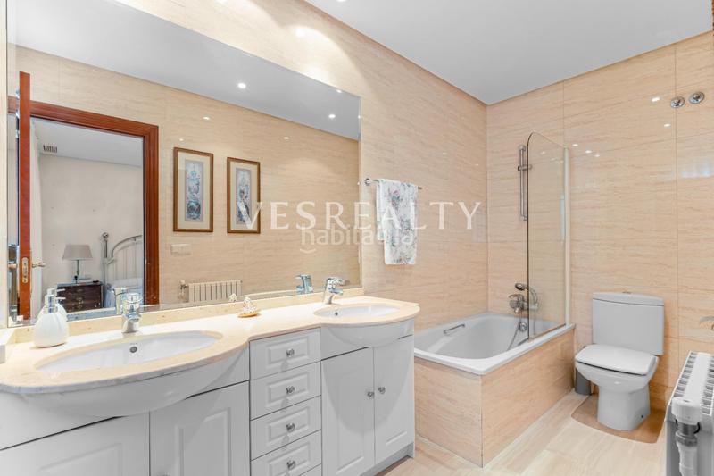 Foto f82ed885-b8a1-4ce4-bf89-536a309940c1. Alquiler ático en corbeta 2 en Cabo de las Huertas Alicante