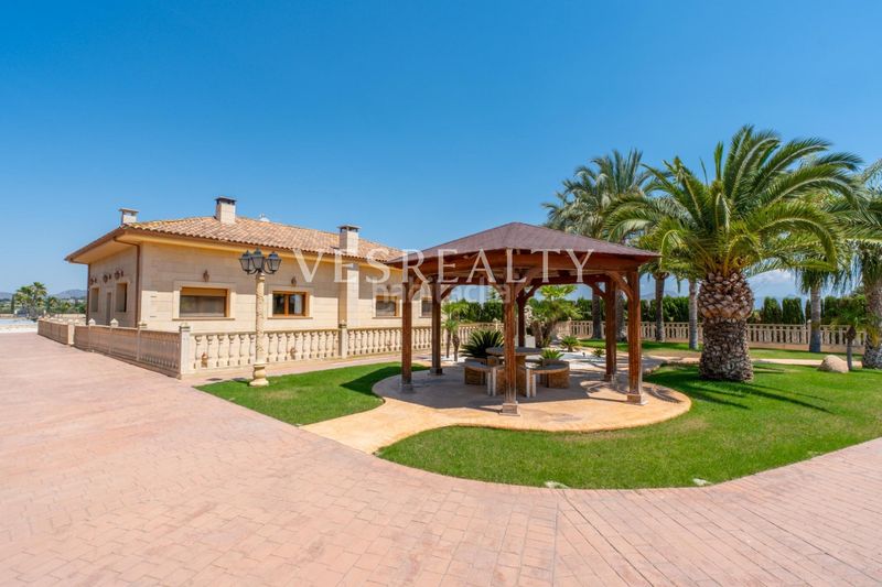 Foto 7bd7cef7-bd19-4820-b266-225f11d4d9c5. Chalet avec chauffage parking piscine dans Pedanías Este Aspe