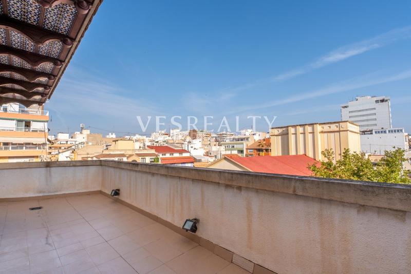 Foto 40079763-c7e6-43ba-9a85-98d945f3cffa. Edifici a Barrio del Centro Alicante