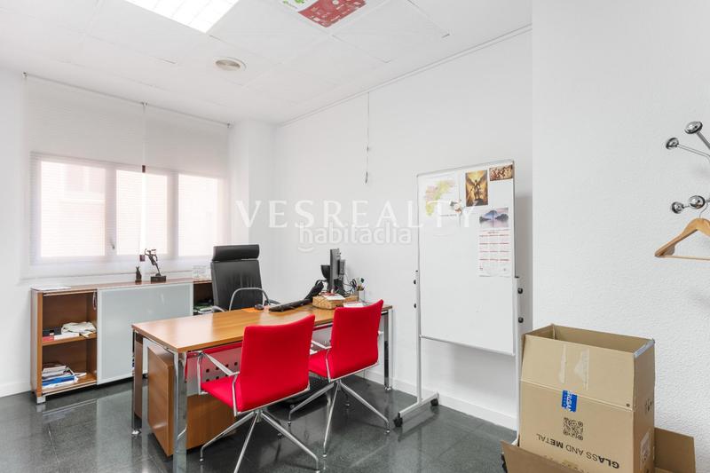 Foto ad2fd15d-9cf5-424d-8588-1b40b54fa6a5. Edifici a Barrio del Centro Alicante