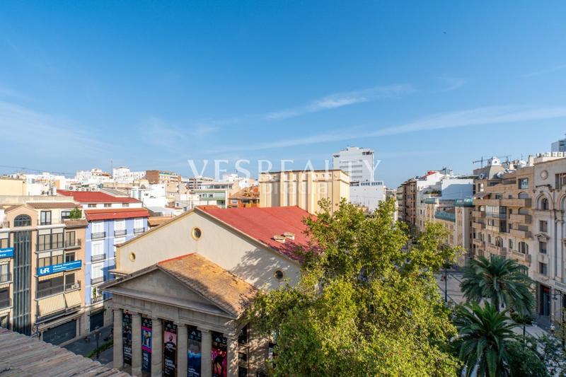 Foto f4a0dec7-0337-4e18-a2de-987df1fede20. Edifici a Barrio del Centro Alicante