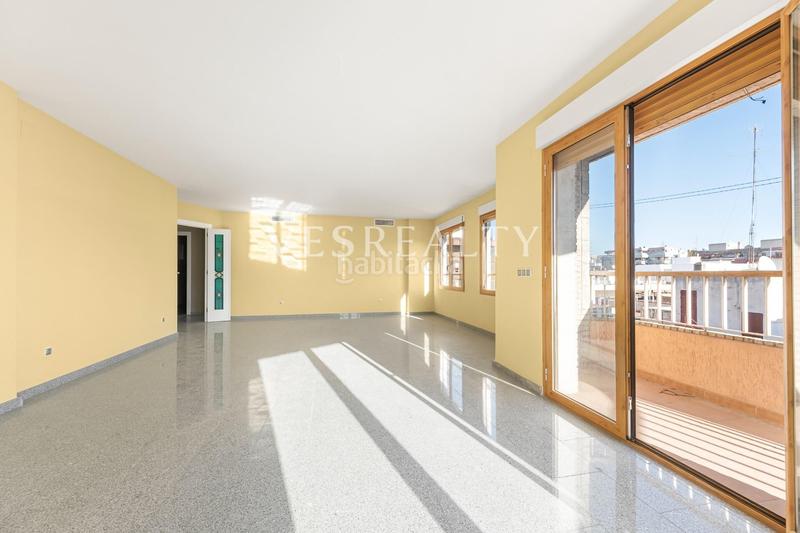 Foto 38cc9976-ce92-41bb-bd99-d0d75783142a. Affitto appartamento con riscaldamento parcheggio in Alicante