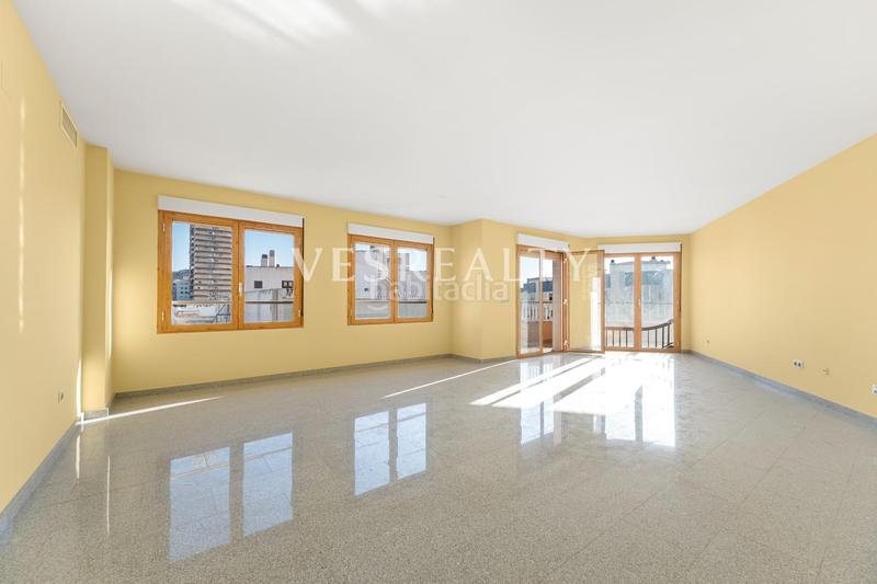 Foto 5a4d4aac-18f5-4250-9763-fc781f4cde28. Location appartement avec chauffage parking dans Ensanche-Diputación Alicante