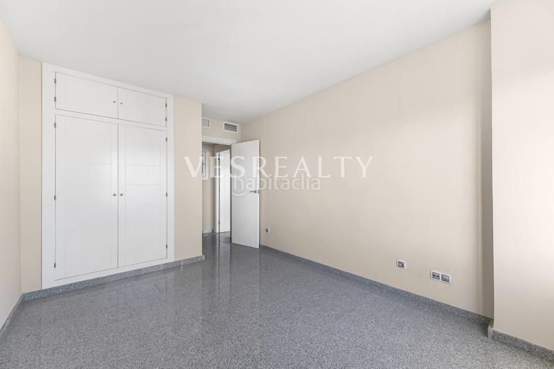 Foto ae5fb29e-4f59-4680-8513-dd2462e1586d. Location appartement avec chauffage parking dans Ensanche-Diputación Alicante