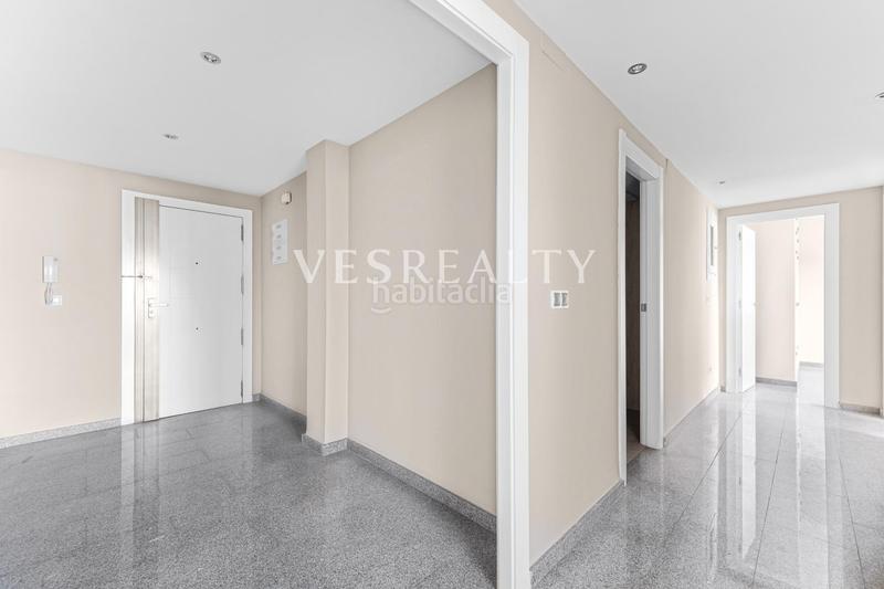 Foto e16d9a9d-d1fa-4f1e-ad99-d447a55e6245. Rent flat with heating parking in Ensanche-Diputación Alicante