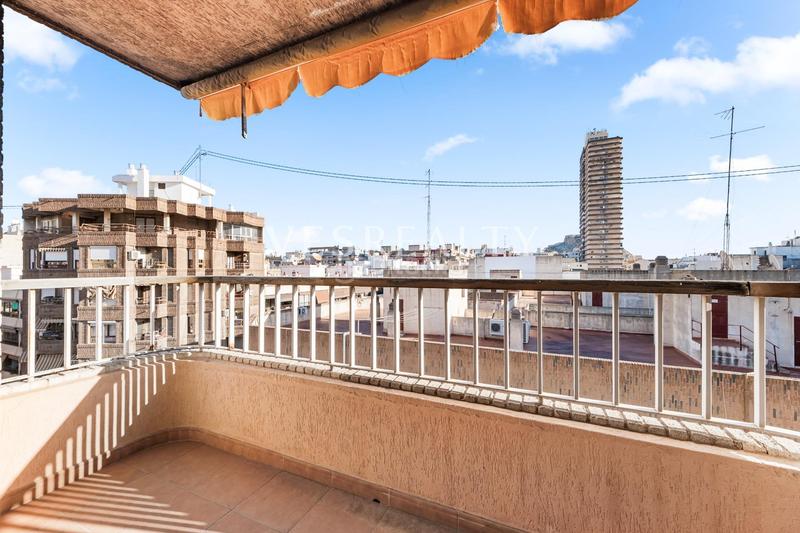 Foto b1005a26-4922-4834-9ce5-a84f5ef840d9. Alquiler piso en Ensanche-Diputación Alicante