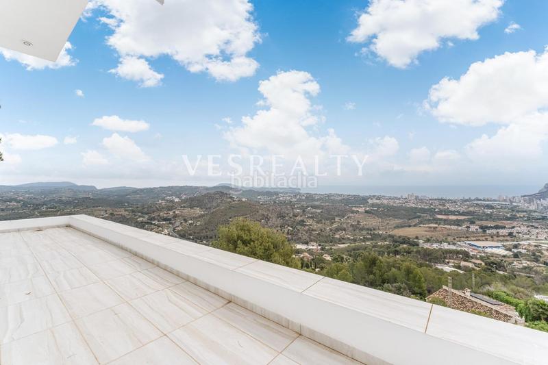 Foto 2bb4ff66-0a30-4af4-9196-a95c9ea8d231. Chalet avec piscine dans Oltamar - Cucarres Calp