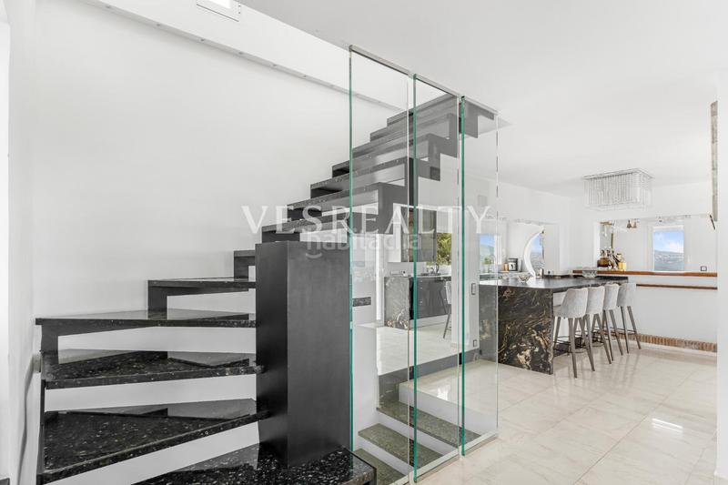 Foto d97a968a-6247-4a4d-8592-f9d05985dd3e. Chalet avec piscine dans Oltamar - Cucarres Calp