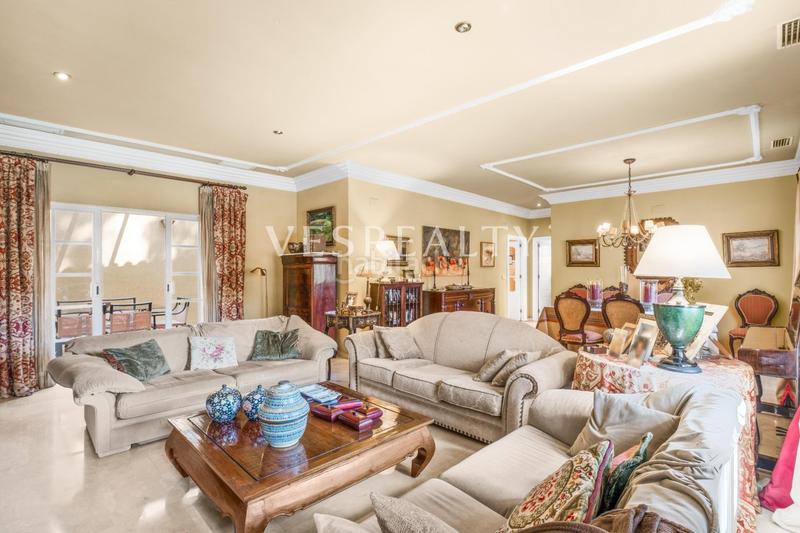 Foto 81d9ce1e-21e5-444d-b1ec-715b38bb0acd. Chalet in Vistahermosa Alicante