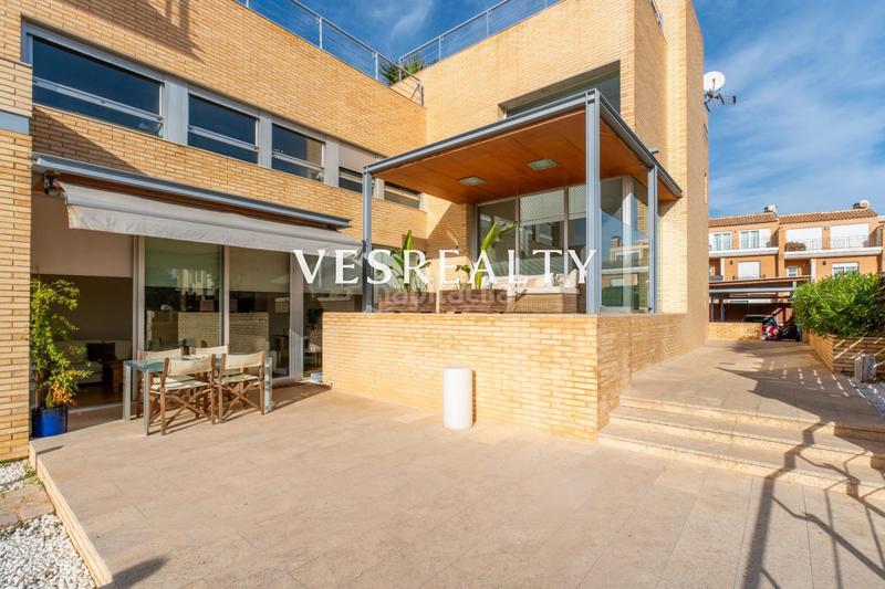 Foto ac94f400-8545-47b4-a712-08f0bafbfcd9. Chalet exclusiva villa independiente en Cabo de las Huertas en Alicante