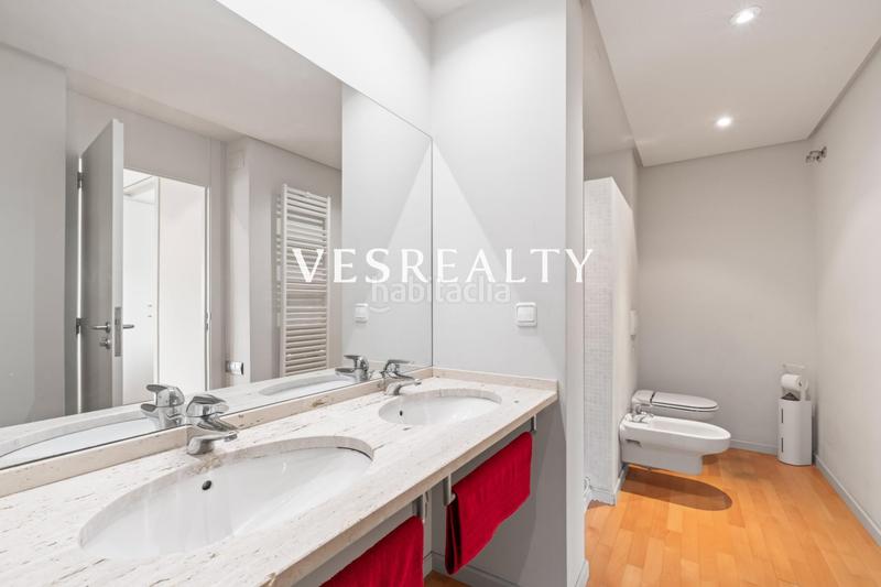 Foto d1e38ad2-09a2-4b43-9d8c-a0cc818d9b65. Chalet exclusiva villa independiente en Cabo de las Huertas en Alicante