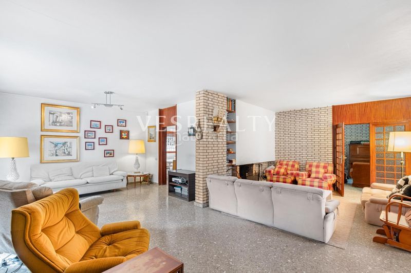 Foto c2789a3d-f7bd-44e1-ae96-faeab5342a03. Chalet en Vistahermosa Alicante