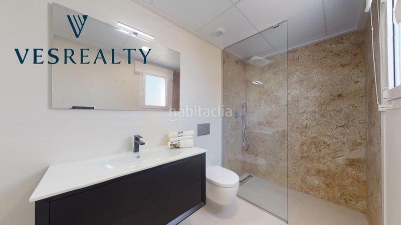 Foto 5ec5f3a5-6263-4b01-9899-9975af4c6b59. Chalet avec parking piscine dans Bonalba-Cotoveta Mutxamel