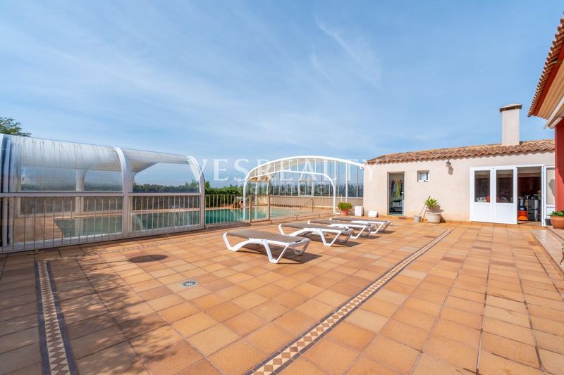 Foto f26eb473-9a5c-4847-b84a-84ec293d3aa7. Xalet amb calefacció piscina a Noroeste Santa Pola