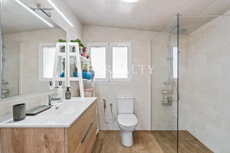 Foto 0ab650af-2d5e-4dbd-81bd-38497a837352. Chalet en Catral