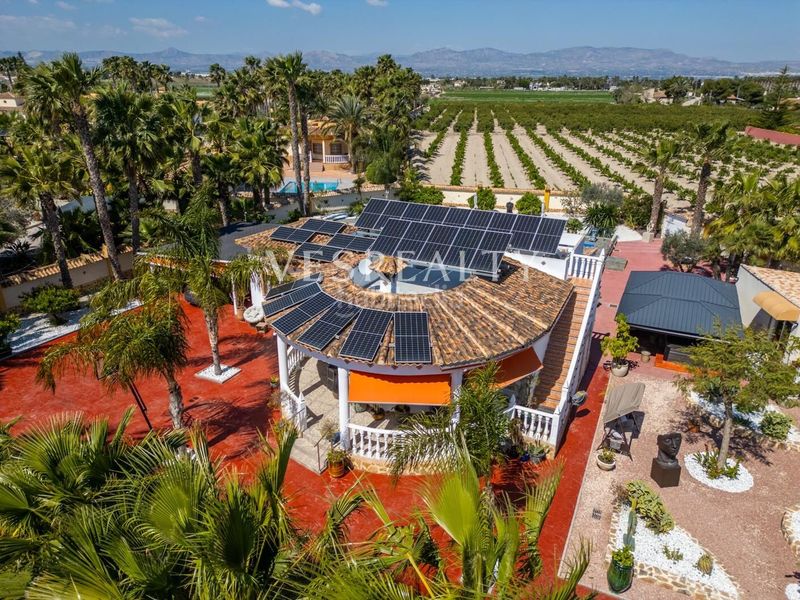 Foto 404580c9-7454-4dca-9de5-2cac00d02c0d. Xalet amb aparcament piscina a Catral