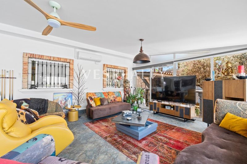 Foto d4033fb9-96be-44ef-a4ed-2ba3a139df31. Xalet amb aparcament piscina a Catral