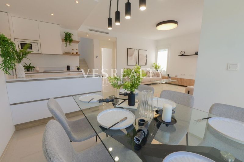 Foto b07fd97a-0abc-42b5-99ec-970c705440b3. Xalet amb piscina a Centro Alcázares (Los)