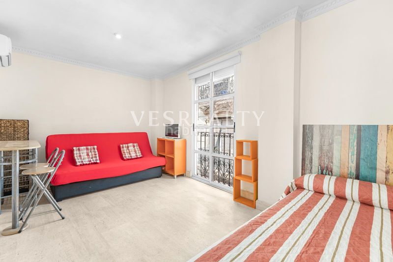 Foto e3c1a8ea-febd-4cf4-a00c-ccb49c1fa58b. Estudio en calle muñoz 3 en Casco Antiguo - Sta. Cruz - Ayuntamiento Alicante