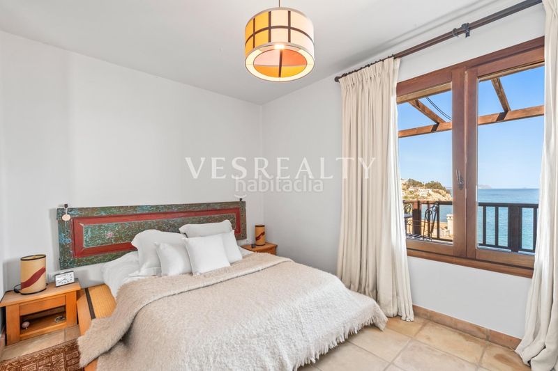 Foto e6c83f7f-b089-486d-80da-c92645a38ede. Xalet amb calefacció aparcament a Pueblo Español-Coveta Fumá Campello (el)