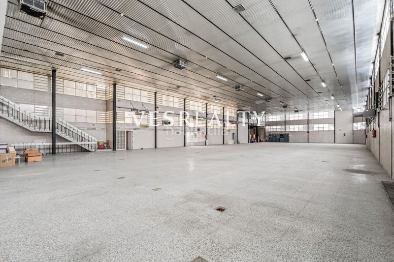 Foto 22c299bf-b04e-4f05-ab0f-1ea52d85b731. Location bâtiment à usage industriel dans Plaza de Toros-Avenida Chapí-Trinquete Elda