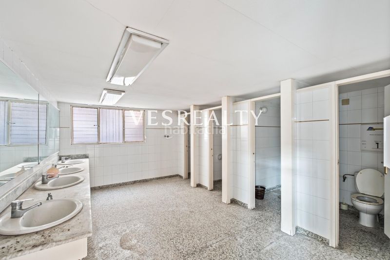 Foto 7a7abcca-06ef-47bc-8065-c410282ba936. Location bâtiment à usage industriel dans Plaza de Toros-Avenida Chapí-Trinquete Elda