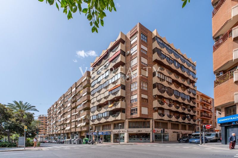 Foto ec6392fe-6dfb-4795-8a67-ddbcc9934c6d. Pis a Benalúa Alicante