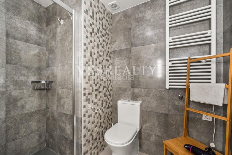 Foto 437b9094-1a65-4d9c-b393-5d901c6e4dc2. Apartament amb calefacció a Ensanche-Diputación Alicante