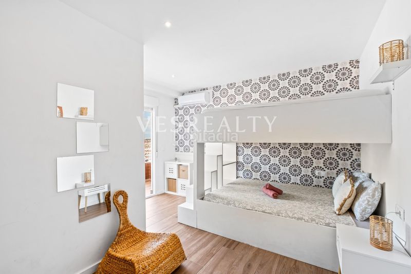 Foto 6da259ff-d169-4e89-9d9b-d89f889c17e0. Apartament amb calefacció a Ensanche-Diputación Alicante