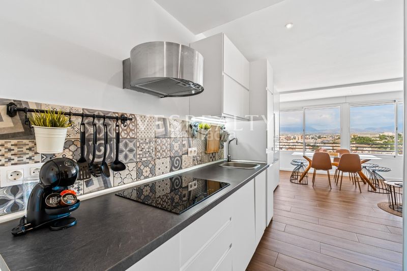 Foto cbb24736-d674-4189-851d-275c42c33cd9. Apartament amb calefacció a Ensanche-Diputación Alicante