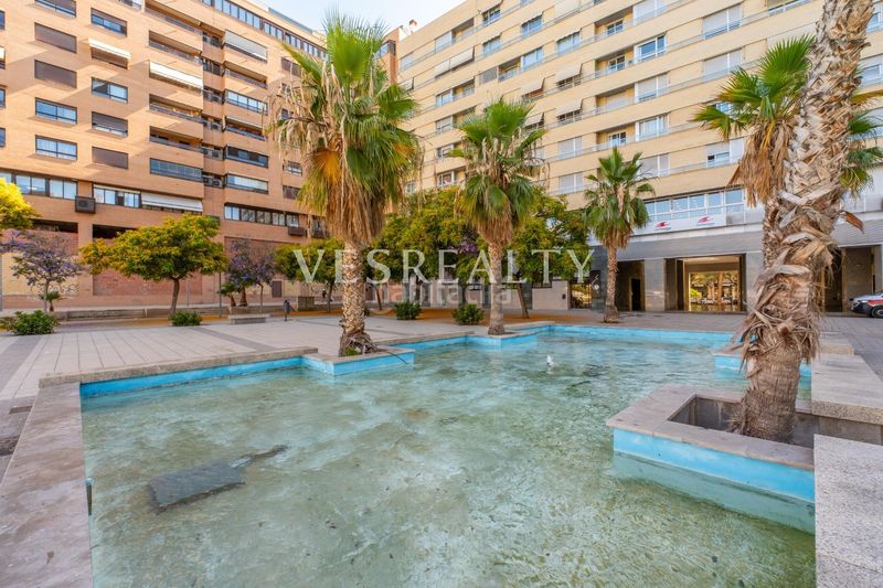 Foto a7efc199-b1fc-4153-a1fe-ac8c87ae2306. Àtic amb calefacció aparcament a Benalúa Alicante
