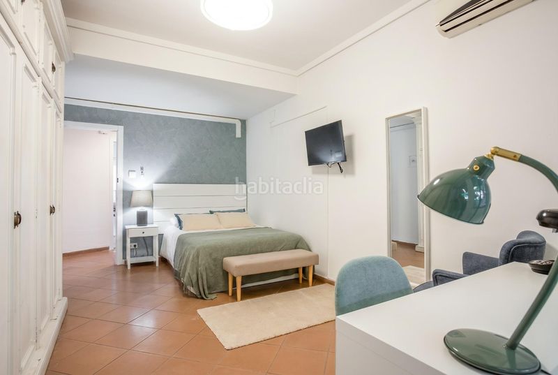 Foto 48eb9bbc-b2d9-457c-b414-5a99160f4564. Pis a Barrio del Centro Alicante
