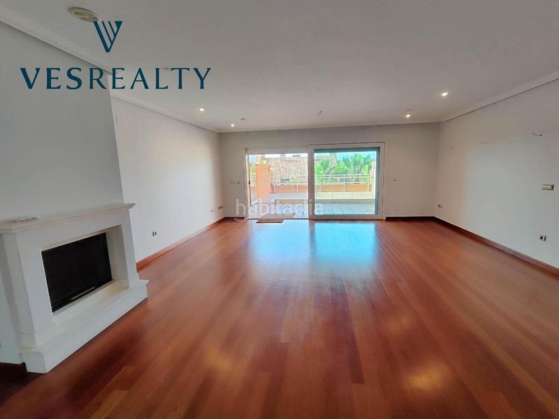 Foto 3981c91b-c191-4ecd-994c-47e357a56e10. Casa adossada a calle oceano 32 a Cabo de las Huertas Alicante