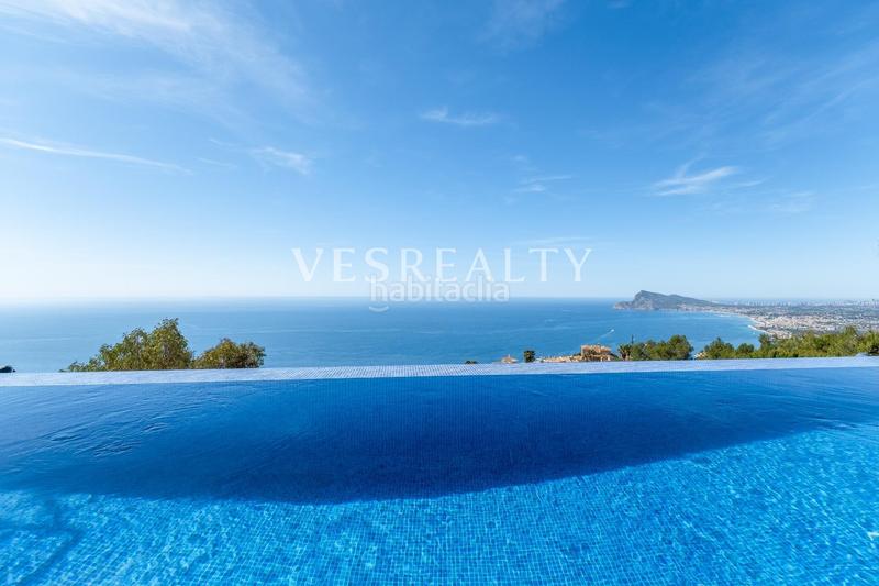 Foto 6149fd7b-5c80-40bc-9cf3-f231e5040265. Chalet mit pool in Altea hills Altea