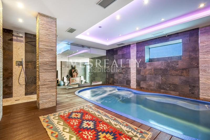 Foto 6d03bbb9-4a42-4ee8-b679-0d604a81fa3b. Chalet with pool in Altea hills Altea