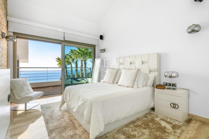 Foto d57ec9e0-5f76-4da3-a6f3-14d4cfd2d851. Chalet with pool in Altea hills Altea