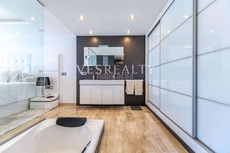 Foto 2e6a2e8c-bfba-468a-bc8e-e1298022e98c. Chalet con piscina in Altea hills Altea