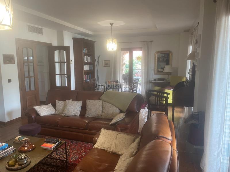 Foto 3f431047-ae38-4261-a9aa-e10258101809. Chalet con camino parcheggio piscina in Los Gallos Chiclana de la Frontera