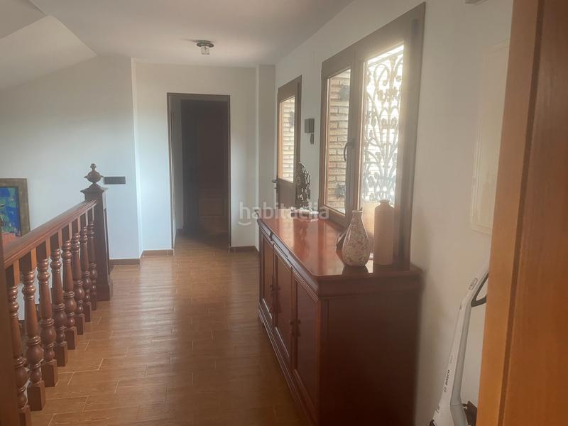 Foto 908cafad-8473-4bd6-9524-ccd570591855. Chalet con camino parcheggio piscina in Los Gallos Chiclana de la Frontera