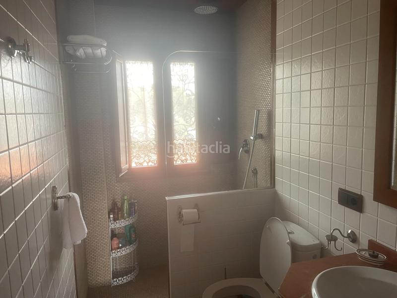 Foto ac86de56-b34d-4484-b70d-2b8154a538b2. Chalet con camino parcheggio piscina in Los Gallos Chiclana de la Frontera