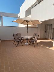 Alquiler Piso en Núcleo urbano. Se alquila piso en chiclana de la frontera