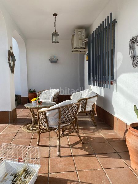 Foto 04029bad-55d0-4d64-bef9-8868b01542b8. Location chalet avec parking piscine dans Los Gallos Chiclana de la Frontera